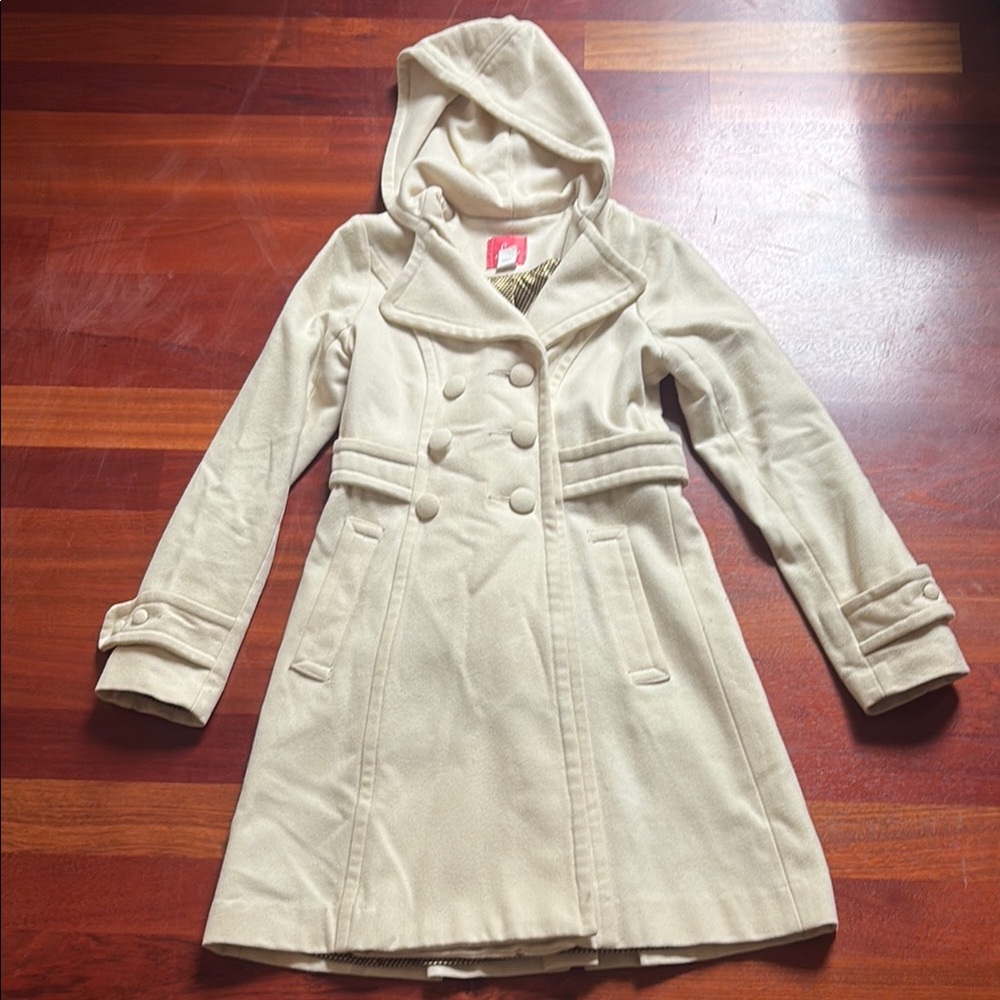 Women's Cream Hooded Coat